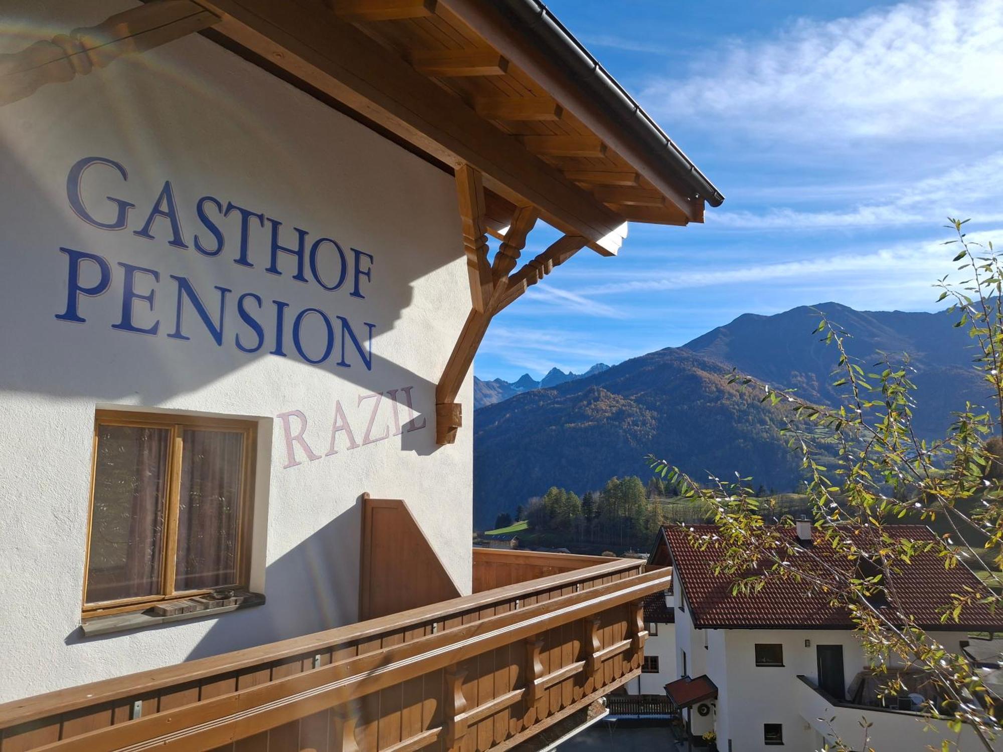 Pension Razil 拉迪斯 外观 照片